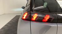 Peugeot 2008 1.5 BlueHDi 110ch S&S Allure Pack — photo 30