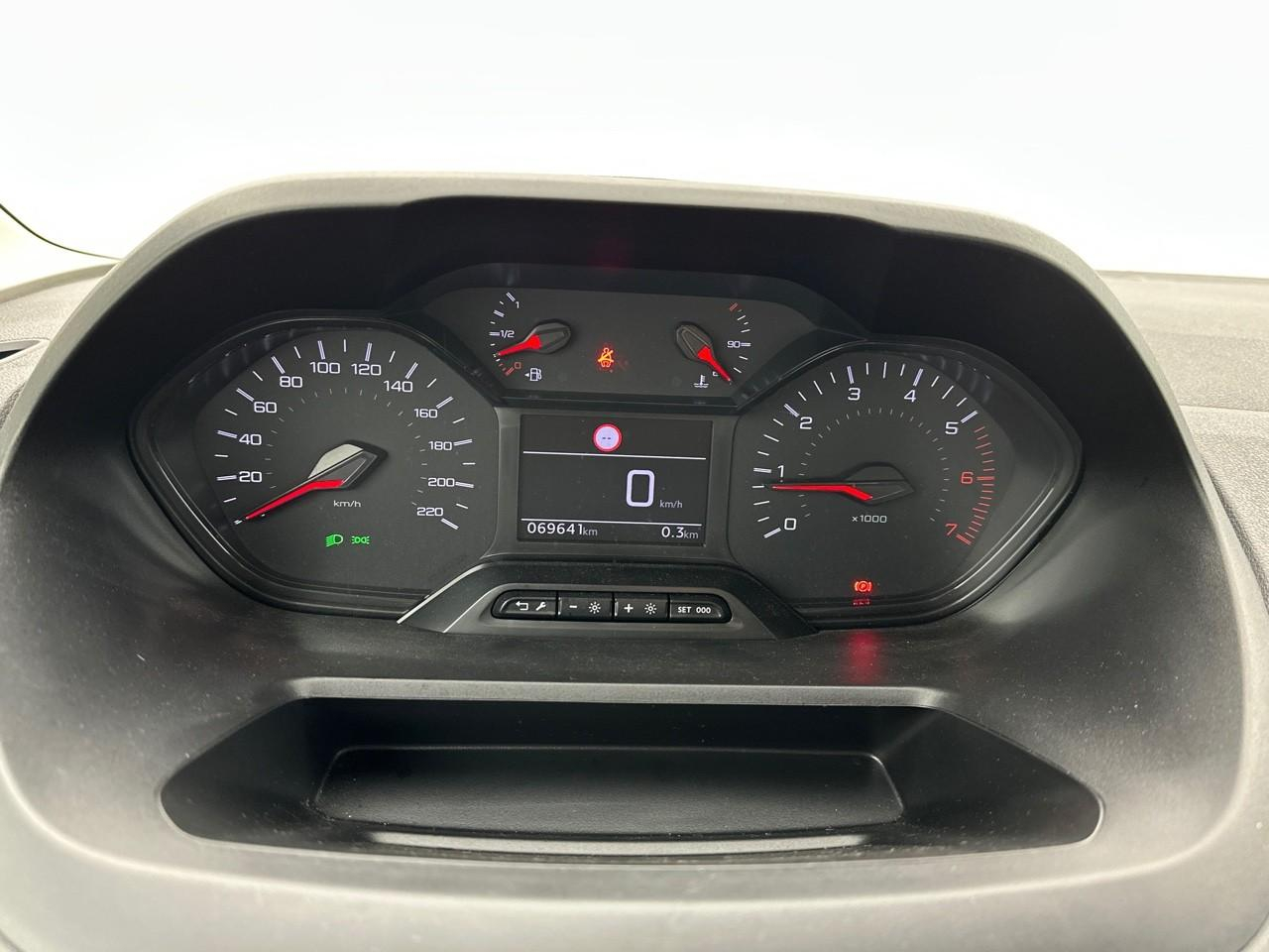 Peugeot Rifter standard bluehdi 100 s&s bvm6 5pl active pack — photo 21