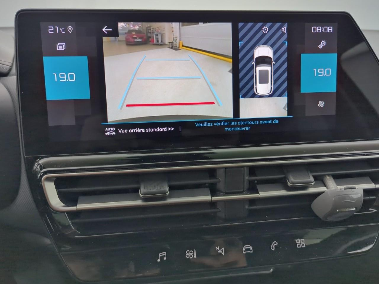 Citroën C5 Aircross hybride 136 e-dcs6 plus — photo 17