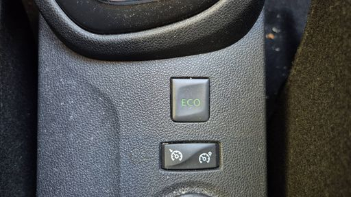 Renault Captur 1.2 TCe 120 Energy EDC - Intens – 2017 – 97052 km – Essence – Boîte Automatique — photo 9