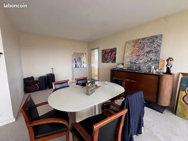 Appartement 2 pièces 79 m²
