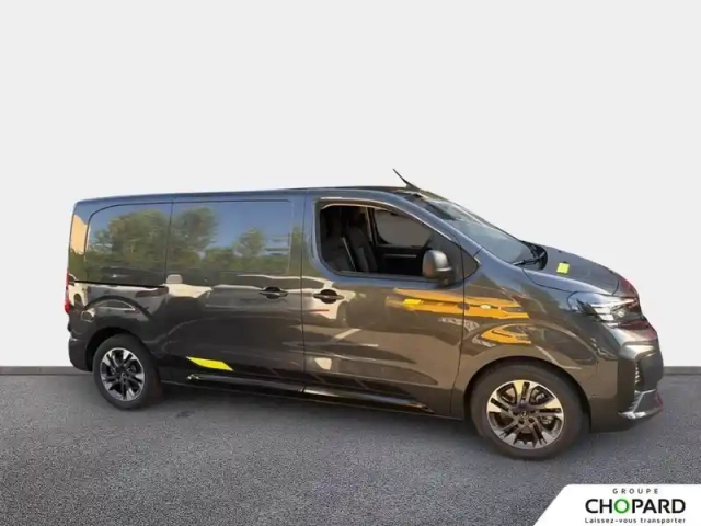 Opel Vivaro fgn sportive diesel 180 ch m automatique — photo 9