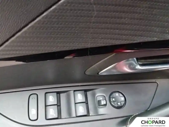 Peugeot 208 electrique 50 kwh 136ch — photo 3