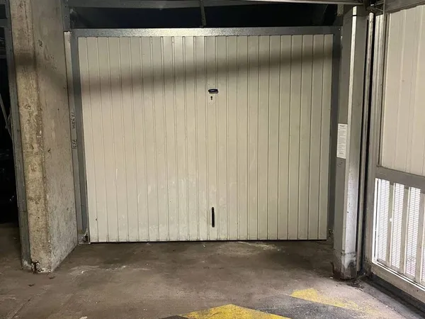 Parking 23 m²