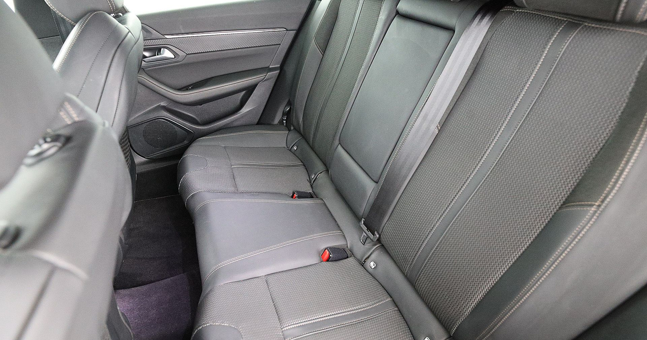 Peugeot 508 SW — photo 31