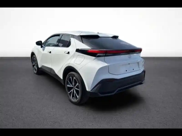 Toyota C-Hr 2.0 hybride rechargeable 225ch design my25 — photo 4