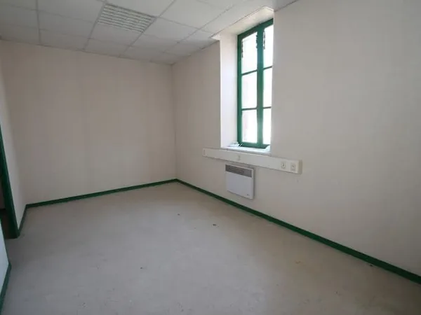 Parking/Garage/Box 32 m²