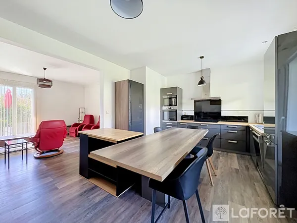 Maison 6 pièces 135 m²