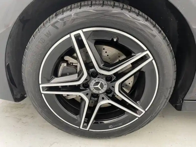 Mercedes Cla coupé 250 e hybrid eq 8g-dct — photo 18