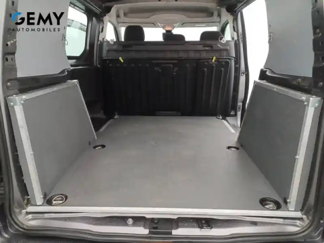 Peugeot Partner fourgon standard 650 kg bluehdi 130 s&amp;s eat8 — photo 6