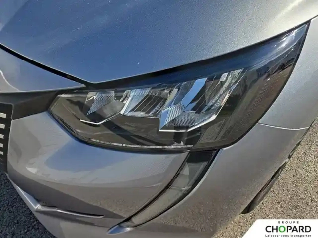 Peugeot 208 puretech 75 s&amp;s bvm5 — photo 101