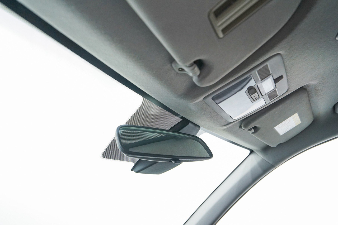Hyundai i10 — photo 29