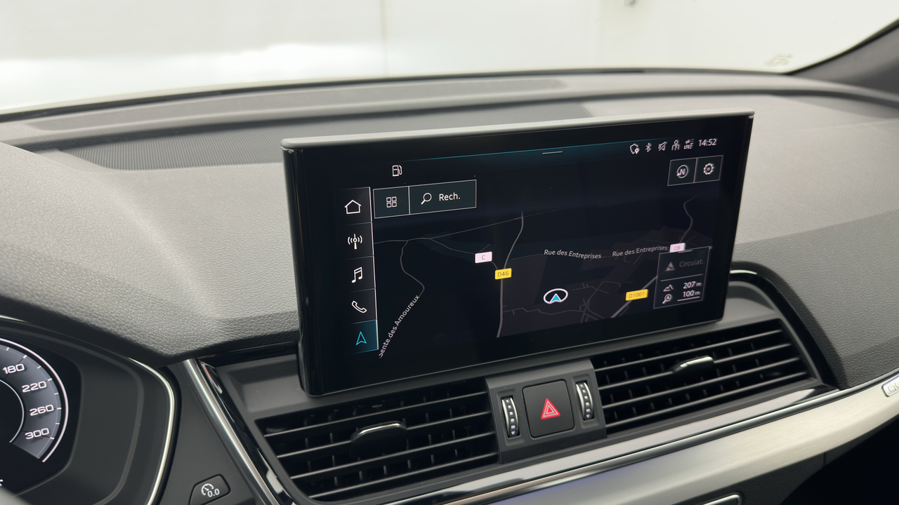 Audi Q5 Sportback 40 TDI 204 S tronic 7 Quattro — photo 25