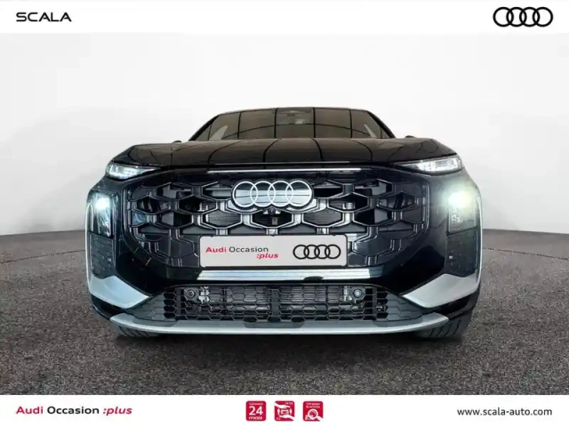 Audi Q3 e-hybrid 272 ch s tronic 6 — photo 38
