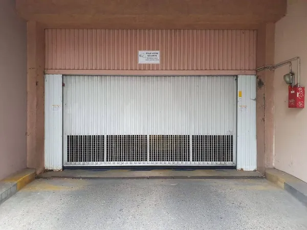 Parking 11 m²