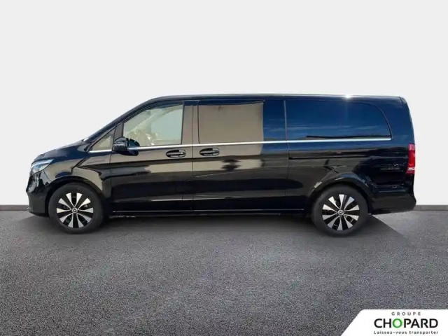 Mercedes Classe V eqv 300 extra long 204 ch — photo 39