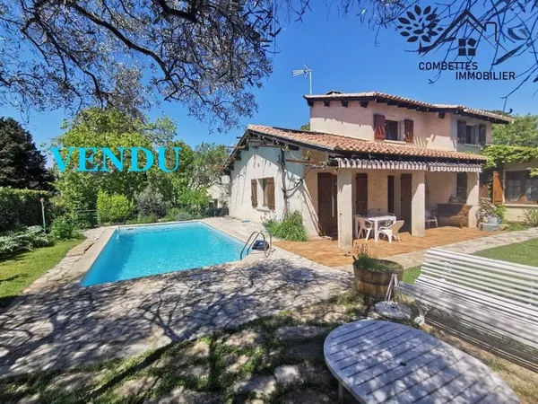Maison 7 pièces 184 m²