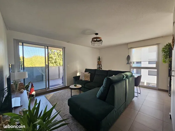 STRASBOURG NEUDORF - ÉTOILE / RIVETOILE - TRÈS BEL APPARTEMENT 2 PIÈCES DE 57 m² AVEC BALCON ET PARK