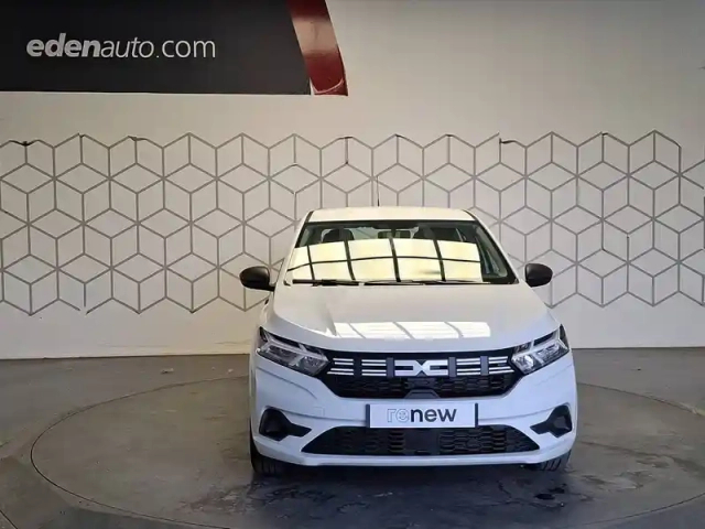 Dacia Sandero sce 65 — photo 7