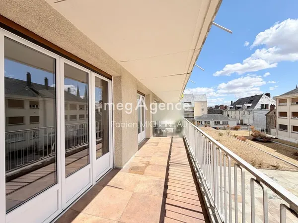 Appartement T5 Cholet Hyper centre ville - 115m2