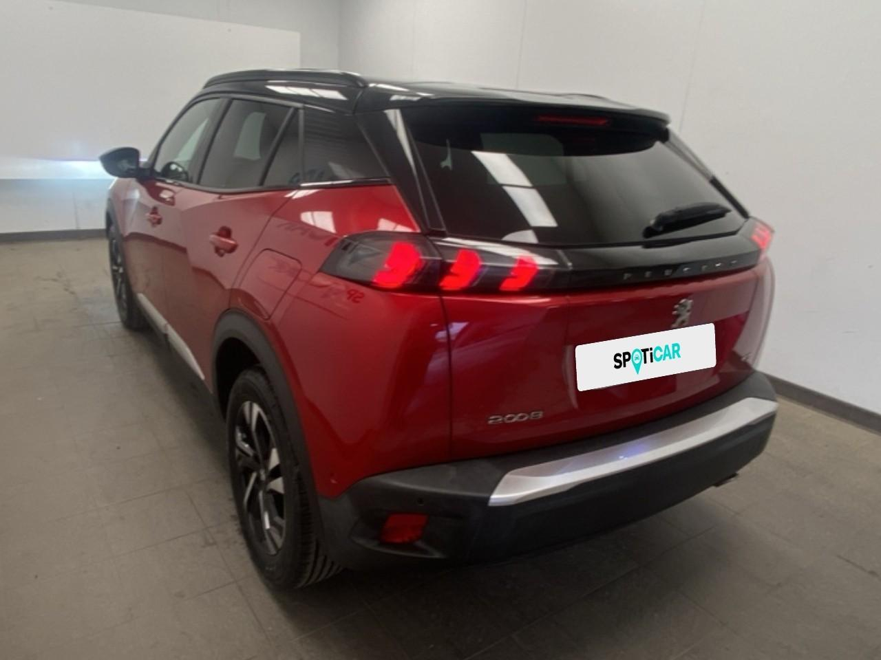 Peugeot 2008 bluehdi 130 s&s eat8 gt — photo 7