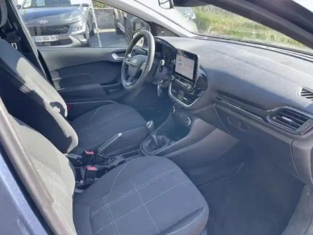 Ford Fiesta 1.1 85ch cool &amp; connect 5p euro6.2 — photo 8