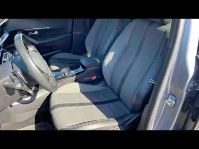 Peugeot 2008 1.2 puretech 130ch s&amp;s allure eat8 7cv — photo 11