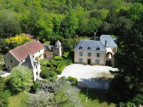 Maison 19 pièces 520 m²