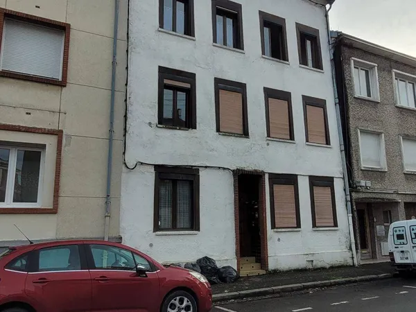 Immeuble de rapport 213 m²