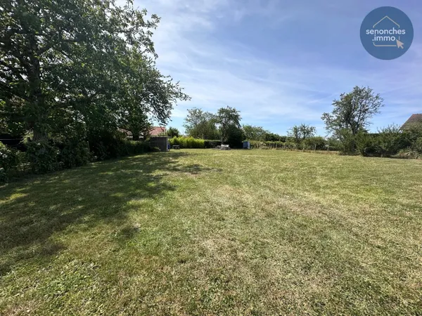 Terrain constructible 1163 m²