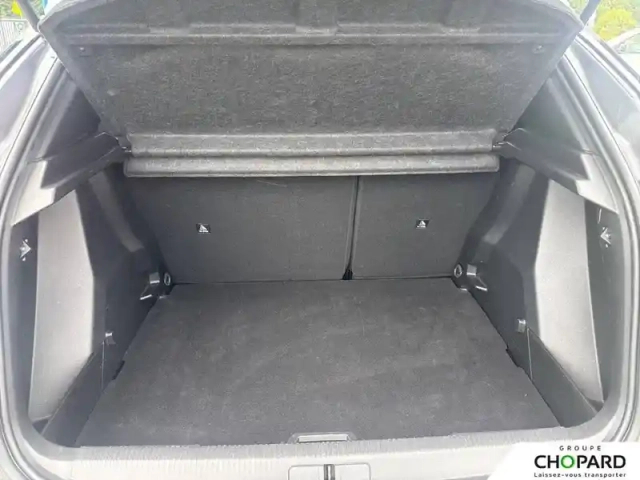 Peugeot 2008 hybrid 145 e-dcs6 — photo 13