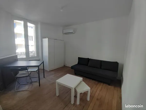 Superbe T1 centre ville, refait à neuf et climatisé