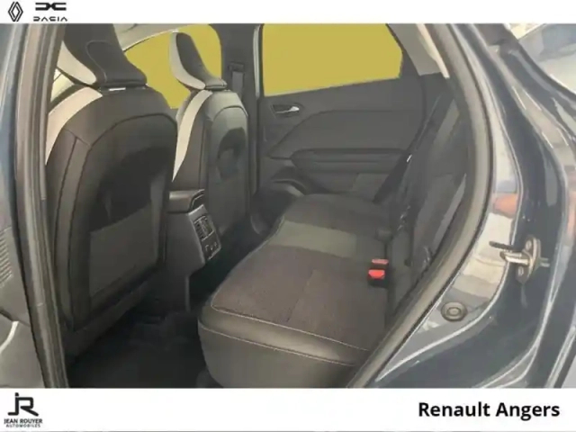 Renault Captur 1.0 tce 90ch techno — photo 4
