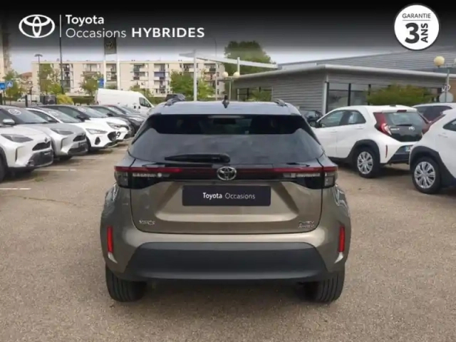 Toyota Yaris cross 130h collection awd-i mc24 — photo 4