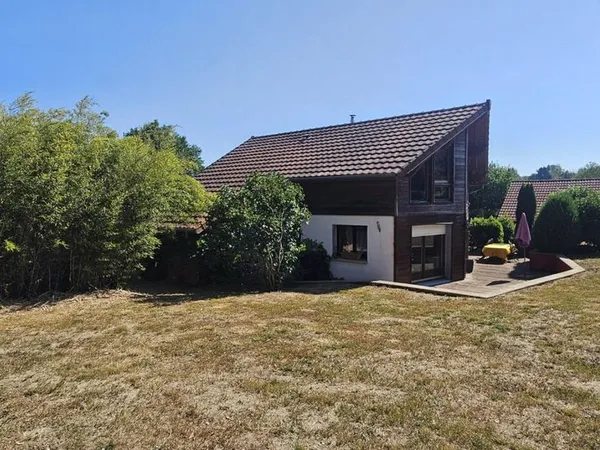 Chalet 7 pièces 150 m²
