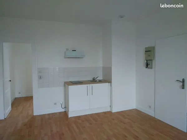 T2 au GOND-PONTOUVRE (35m²) libre au 01/11 au 1er étage