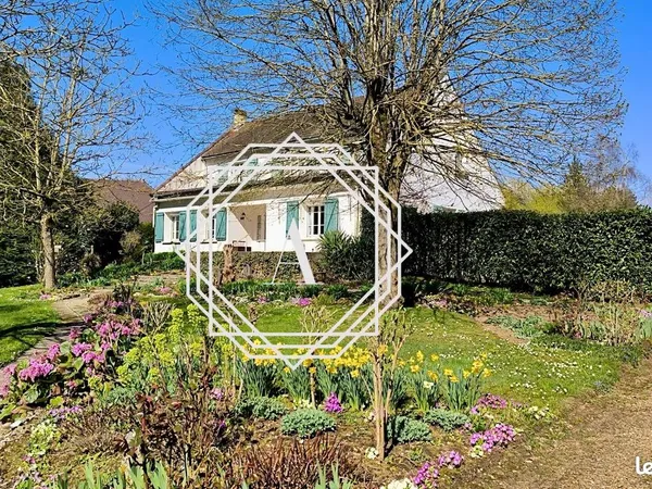 Maison 8 pièces 210 m²
