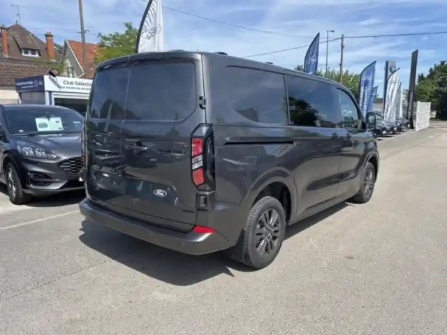 Ford Custom transit  fg 320 l1h1 2.0 ecoblue 170ch cabine approfondie limited 4x4 bva8 — photo 5
