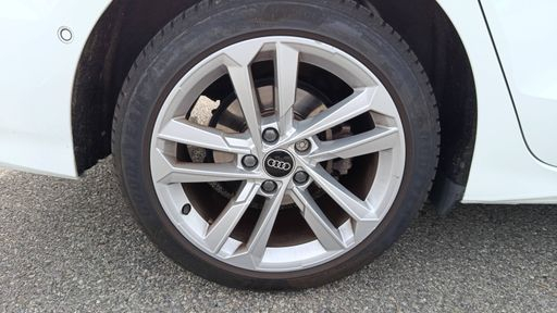 Audi A3 Berline 35 TFSi 150 Mild Hybrid S-Tronic 7 - Design – 2021 – 57091 km – Hybride essence – Boîte Automatique — photo 38