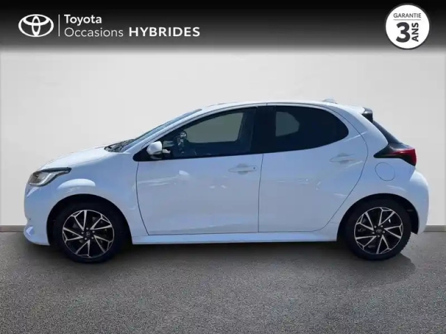 Toyota Yaris 116h design 5p my21 — photo 3