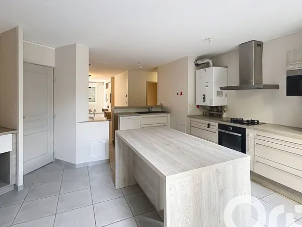 Appartement 4 pièces 107 m²