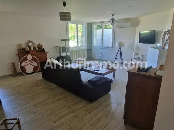 Maison 120 m² à Briatexte avec 4 chambres, garage et jardin