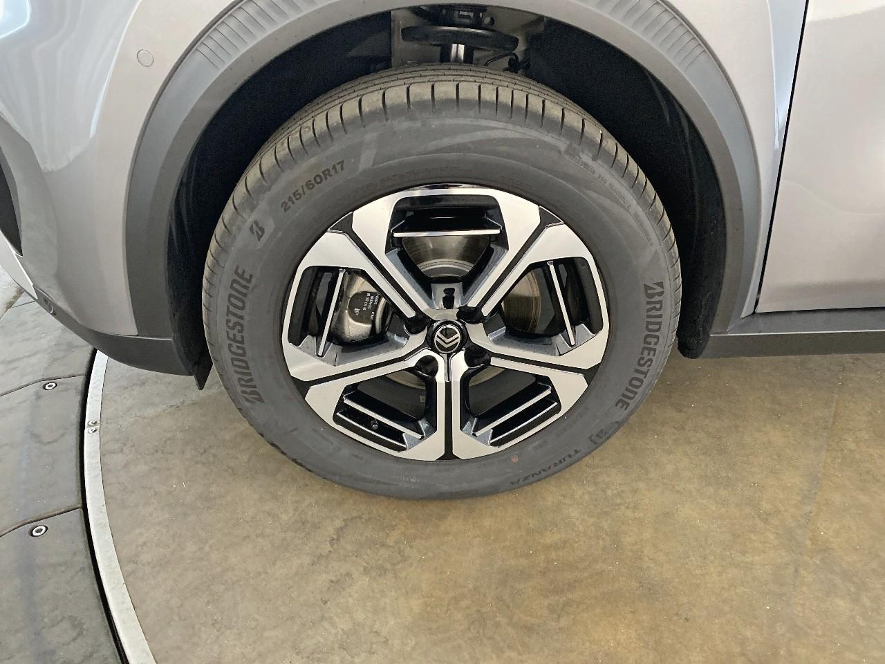 Citroën C3 Aircross hybride 145 ch aut max — photo 11