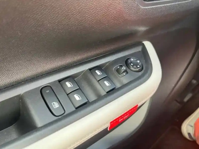 Citroën C3 hybride 110 ch automatique — photo 20