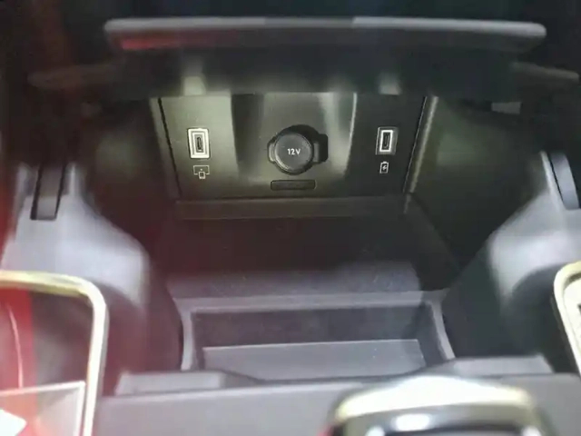 Ds Ds 7 hybride rechargeable e-tense 360 eat8 4x4 — photo 38