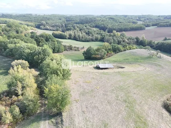 Propriété de 116 hectares !!! Monclar-de-Quercy
