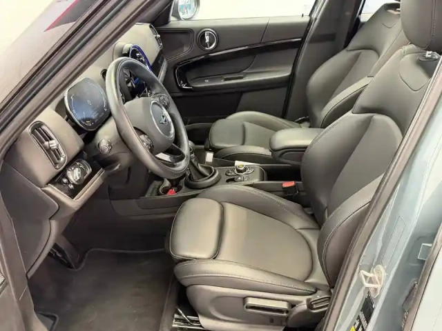 Mini Mini countryman 125 - 95 ch all4 bva6 — photo 11
