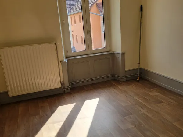 Appartement Location Fêche-l'Église 4p 80m² 580€