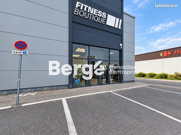 Local commercial 150 m²