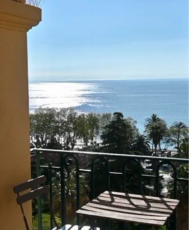 Location 2 pièces Menton
